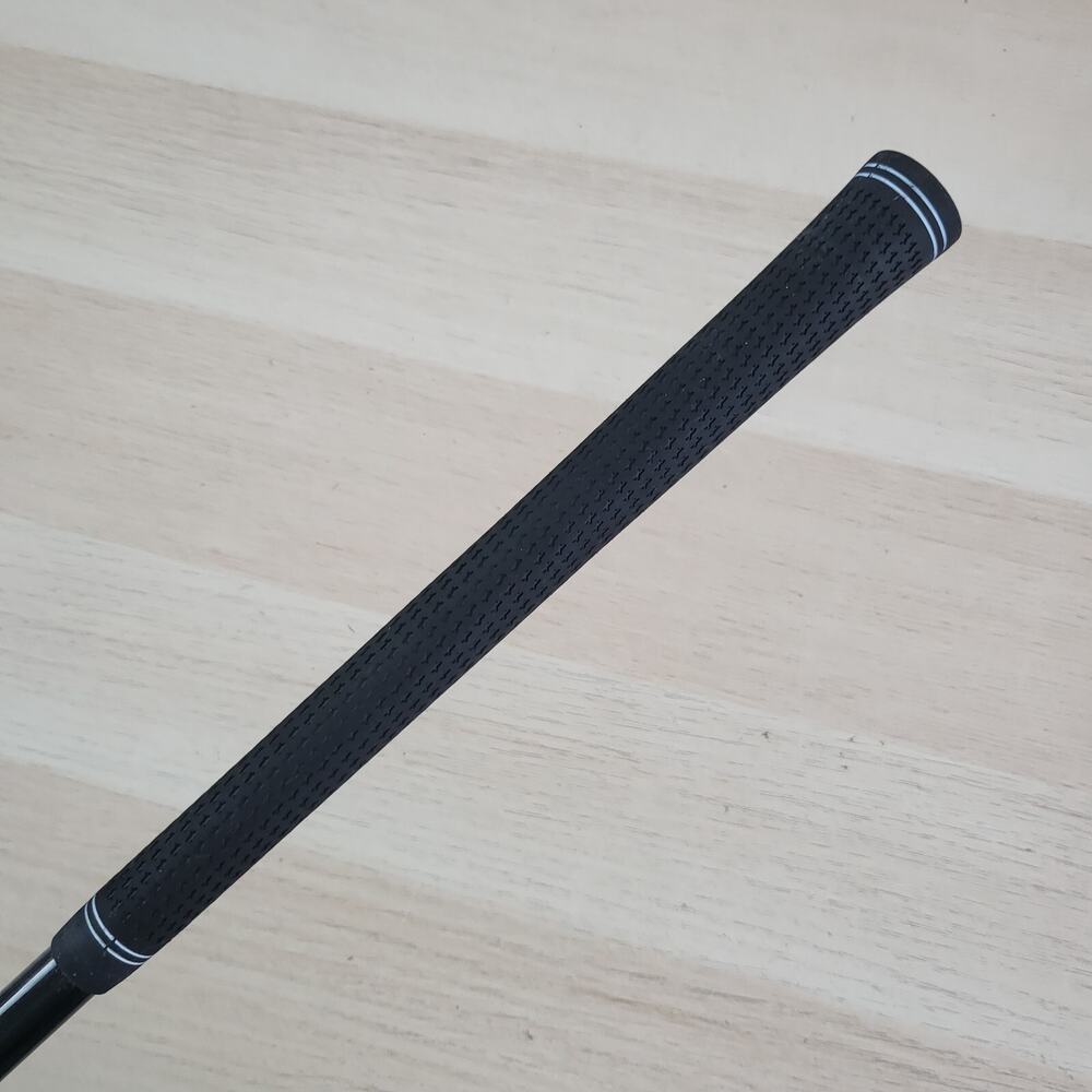 Knight GSX Titanium Insert Driver 9° / RH / Regular Graphite 45" w/ New Grip - Picture 12 of 13